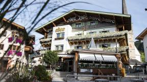 Front view of the traditonal Lifestyle Hotel Eder - authenic in the middle of Maria Alm